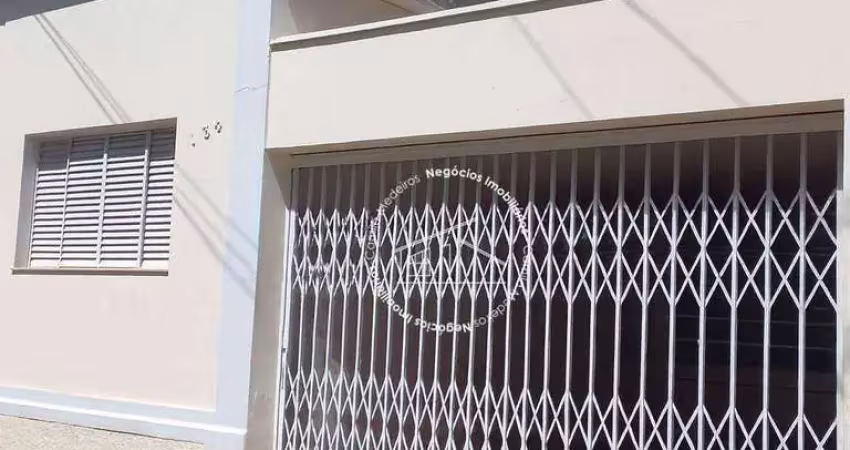 Casa 2 dormitórios disponível para venda e locação no centro de itu