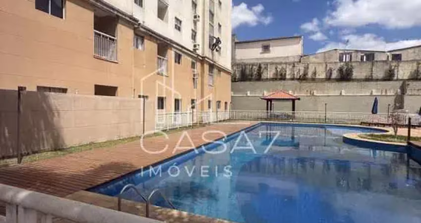 Apartamento semi mobiliado em condomínio clube. 68 ㎡ privativos