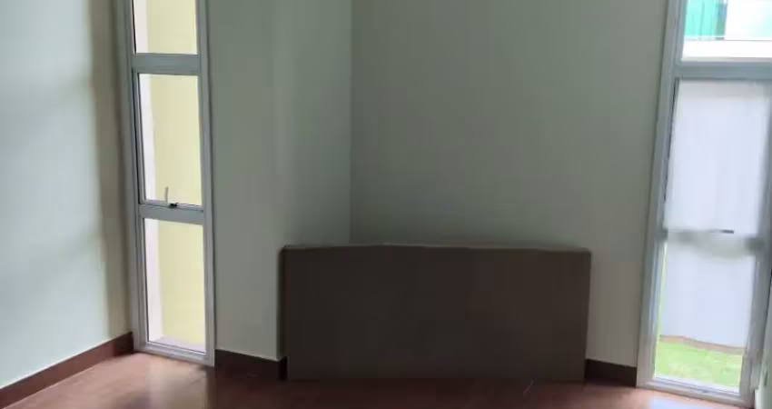 Casa em condomínio fechado com 3 quartos para alugar no Heimtal, Londrina 