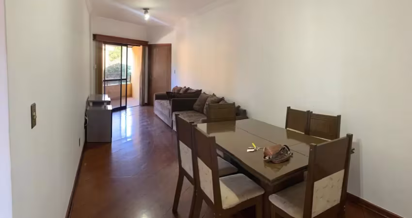 Apartamento com 3 quartos para alugar no Jardim Palermo, Londrina 