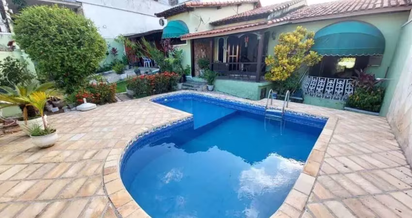 Casa de condomínio à venda em são gonçalo, centro, com 3 quartos, 240m²