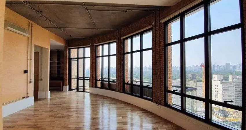 Casa com 1 quarto para alugar na Rua Pedroso Alvarenga, Itaim Bibi, São Paulo