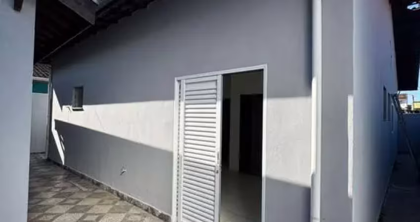 Casa com 3 quartos para alugar no Conjunto Residencial Urupes Unidas, Taubaté 