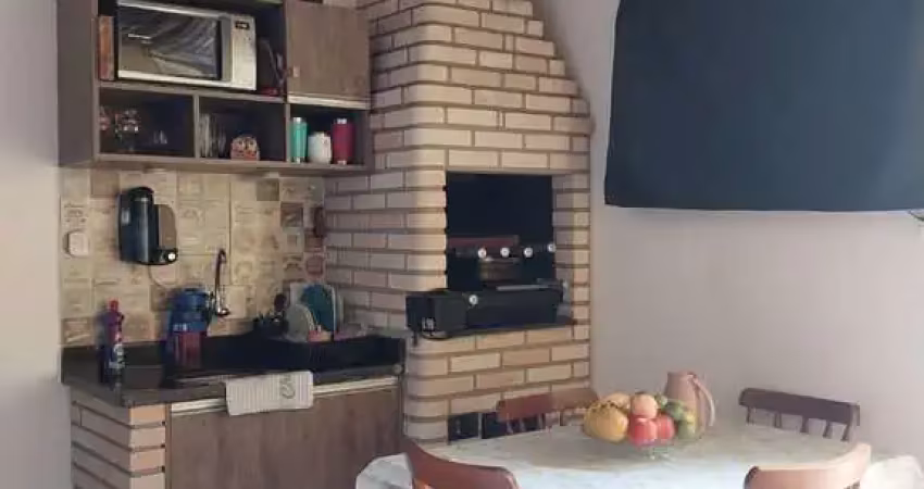 Imóvel aconchegante com 2 dormitórios, escritório e área gourmet!