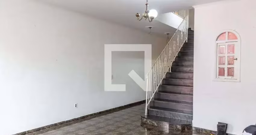 Casa para venda - nova petrópolis, 3 quartos,  350 m² - são bernardo do campo