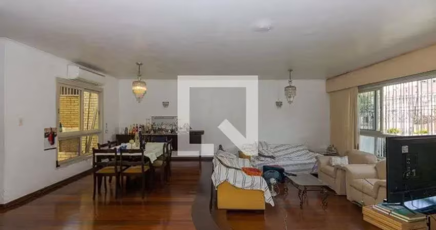 Casa para venda - sarandi, 3 quartos,  215 m² - porto alegre
