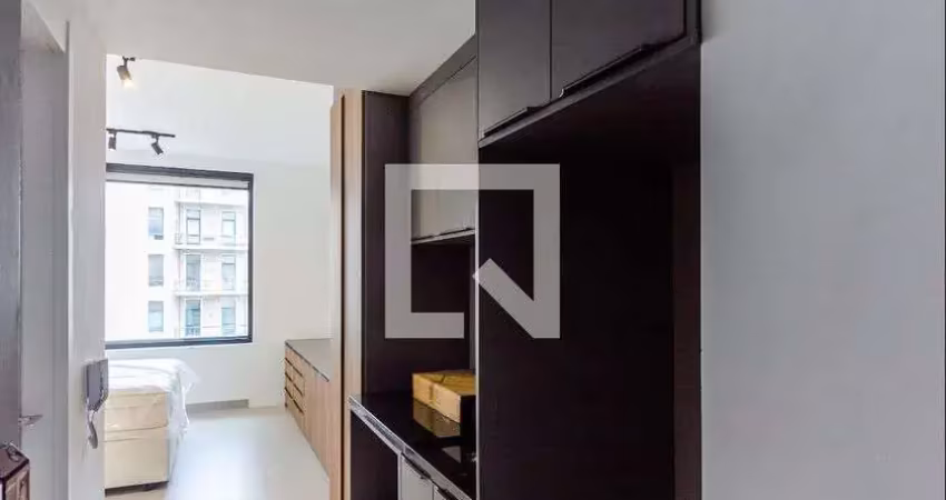 Kitnet / stúdio para venda - itaim bibi, 1 quarto,  29 m² - são paulo