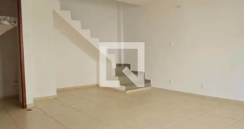 Casa / sobrado em condomínio para venda - taquara, 2 quartos,  75 m² - rio de janeiro