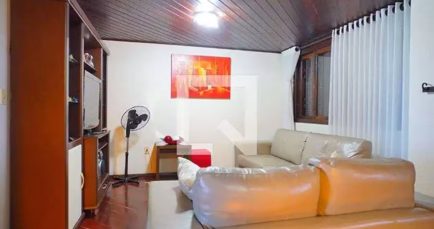 Casa para venda - jardim itu-sabará, 3 quartos,  230 m² - porto alegre