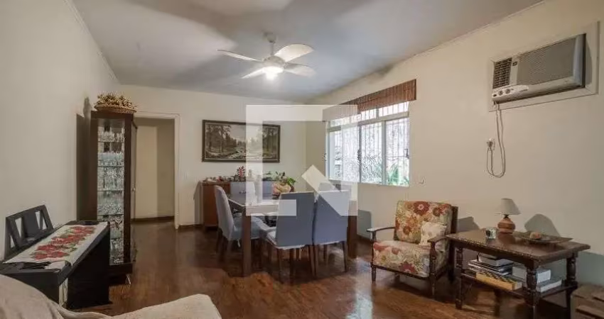 Casa para venda - vila ipiranga, 3 quartos,  225 m² - porto alegre