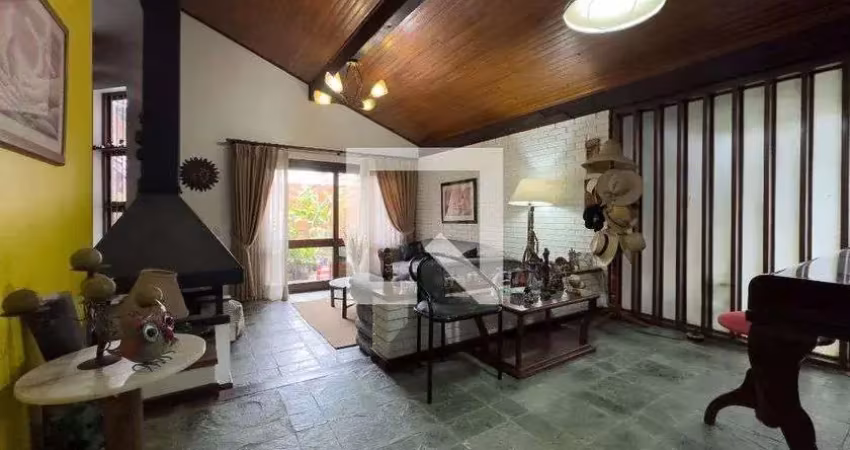 Casa para venda - santa tereza , 5 quartos,  250 m² - porto alegre