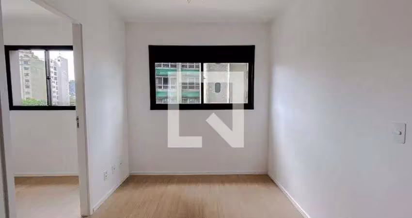 Kitnet / stúdio para venda - liberdade, 2 quartos,  33 m² - são paulo
