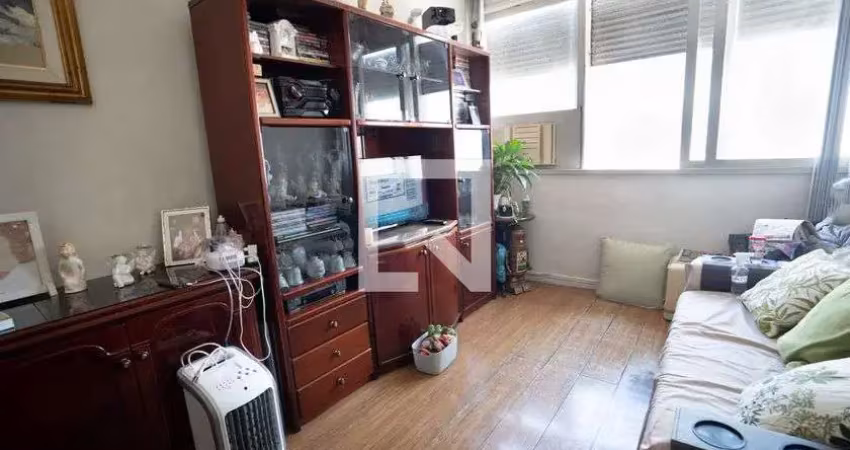 Apartamento para venda - centro, 2 quartos,  72 m² - rio de janeiro