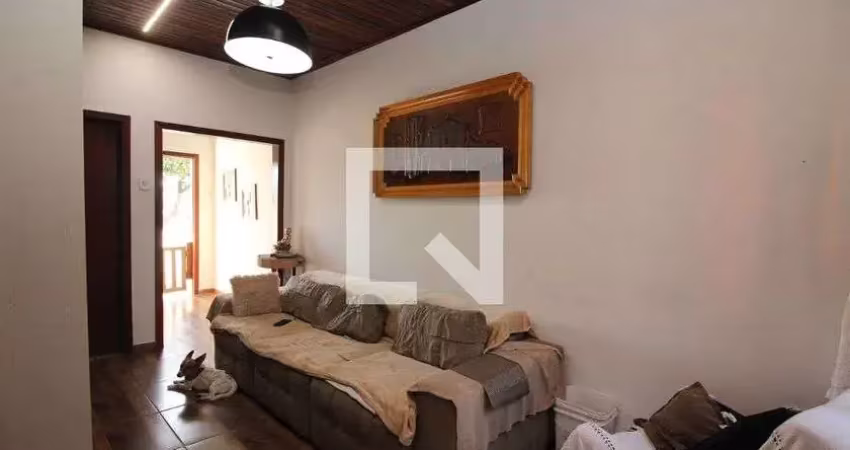 Casa para venda - medianeira, 4 quartos,  120 m² - porto alegre