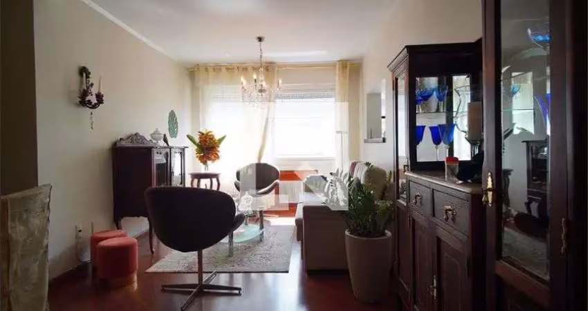 Apartamento para venda - vila ipiranga, 3 quartos,  130 m² - porto alegre
