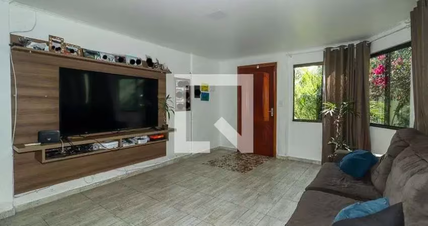 Casa para venda - passo d&apos;areia, 3 quartos,  130 m² - porto alegre