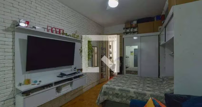 Kitnet / stúdio para venda - liberdade, 1 quarto,  33 m² - são paulo