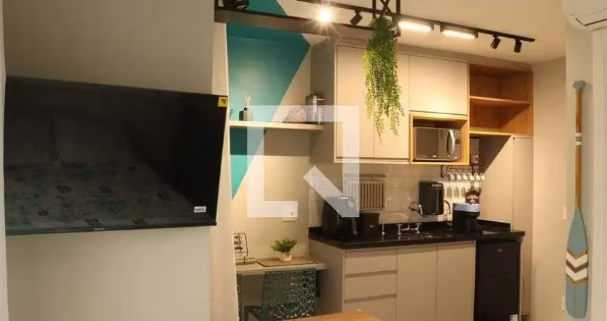 Kitnet / stúdio para venda - vila pompéia, 1 quarto,  21 m² - são paulo
