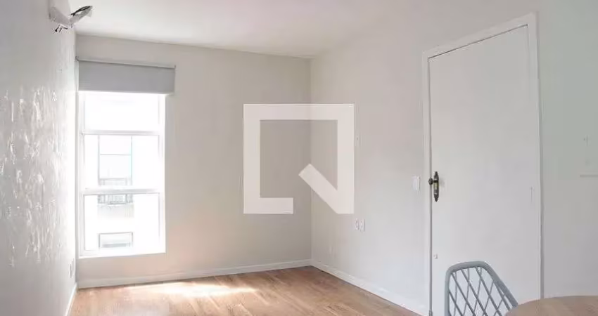 Apartamento para venda - centro histórico, 1 quarto,  41 m² - porto alegre