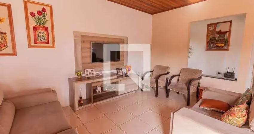 Casa para venda - feitoria, 3 quartos,  140 m² - são leopoldo