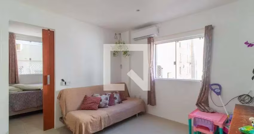 Apartamento para venda - centro histórico, 2 quartos,  41 m² - porto alegre