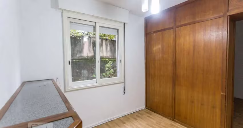 Apartamento para venda - centro histórico, 1 quarto,  46 m² - porto alegre