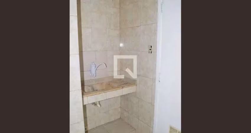 Kitnet / stúdio para venda - catete, 1 quarto,  33 m² - rio de janeiro