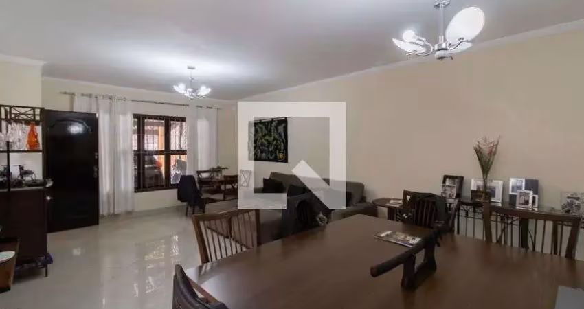 Casa para venda - jardim cocaia, 3 quartos,  240 m² - guarulhos