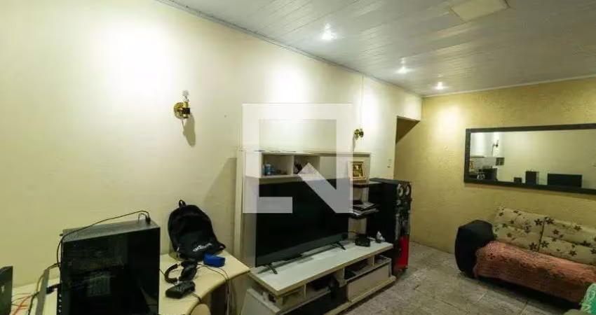 Casa com 2 quartos à venda na Rua Haia, Cangaíba, São Paulo