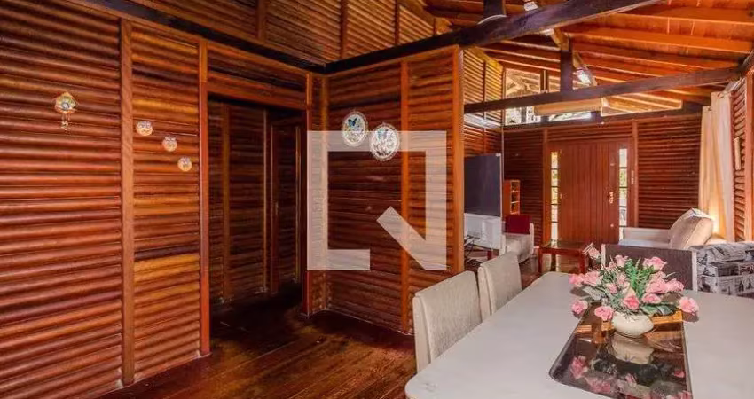 Casa para venda - cristal , 3 quartos,  203 m² - porto alegre