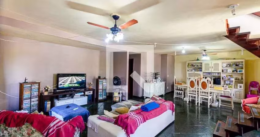 Casa para venda - camboinhas, 4 quartos,  374 m² - niterói