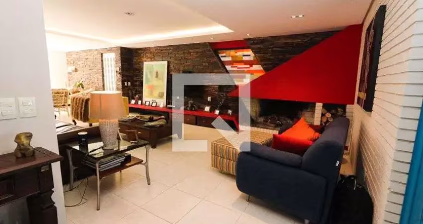 Casa para venda - medianeira, 3 quartos,  328 m² - porto alegre