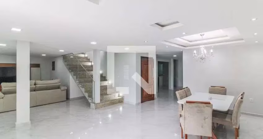 Casa / sobrado em condomínio para venda - vargem grande, 5 quartos,  200 m² - rio de janeiro