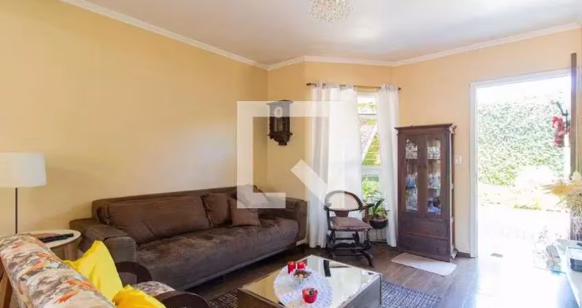 Casa / sobrado em condomínio para venda - cristal , 4 quartos,  180 m² - porto alegre