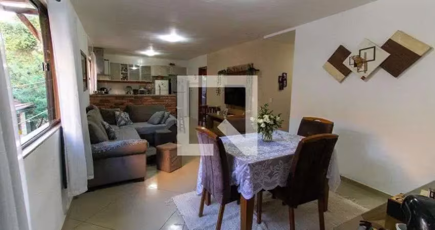 Casa para venda - santa rosa , 6 quartos,  240 m² - niterói