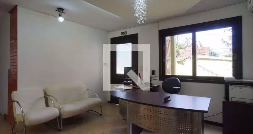Casa para venda - passo d&apos;areia, 5 quartos,  330 m² - porto alegre
