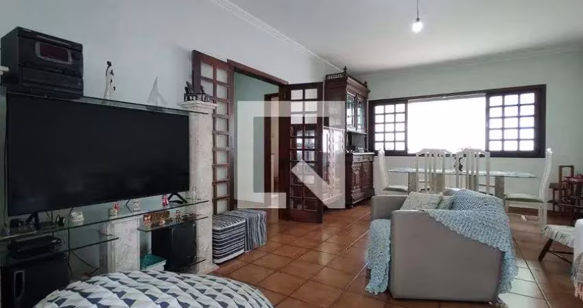 Casa para venda - freguesia , 3 quartos,  226 m² - rio de janeiro
