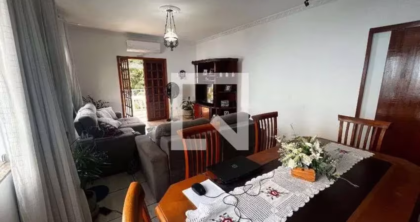 Casa para venda - jardim guanabara, 4 quartos,  184 m² - rio de janeiro