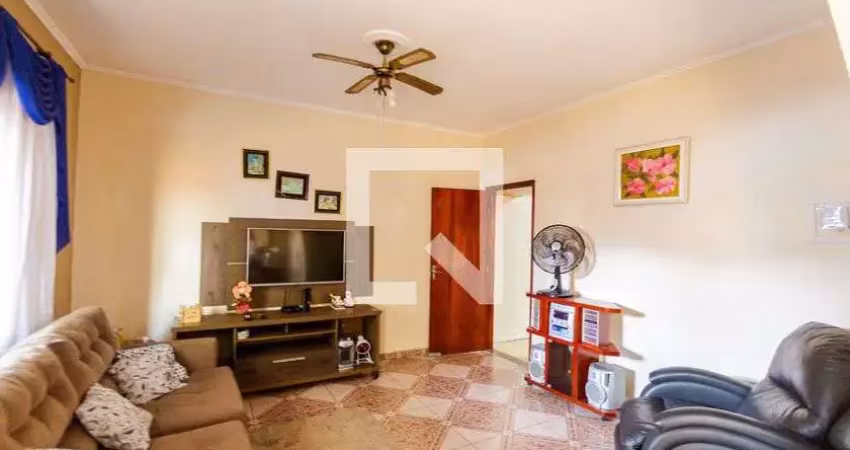 Casa para venda - parque oratório, 2 quartos,  300 m² - santo andré