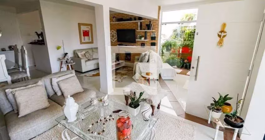 Casa para venda - jardim londrina, 3 quartos,  242 m² - são paulo