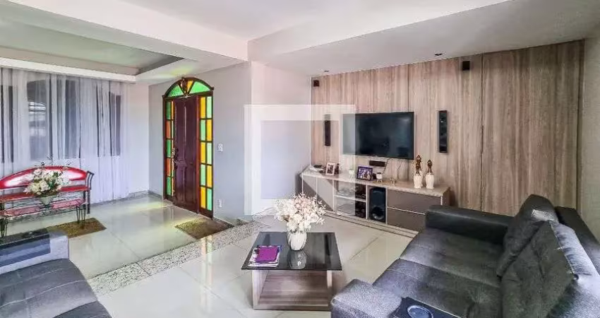 Casa para venda - glória, 3 quartos,  526 m² - belo horizonte
