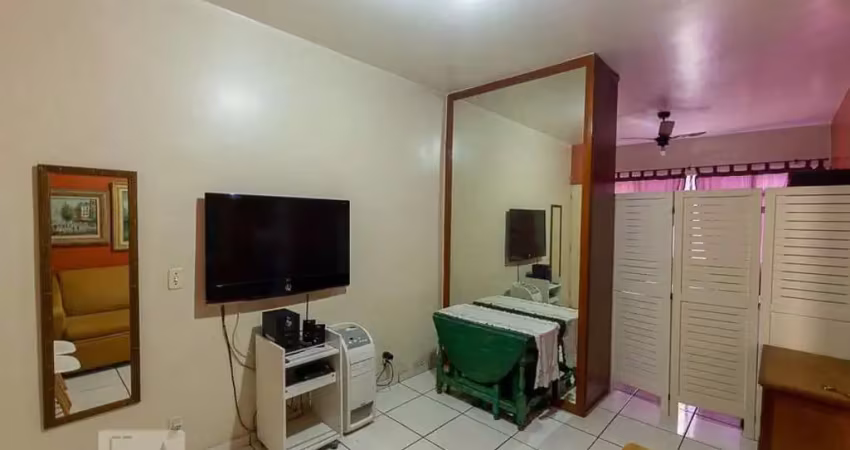 Kitnet / stúdio para venda - icaraí, 1 quarto,  30 m² - niterói