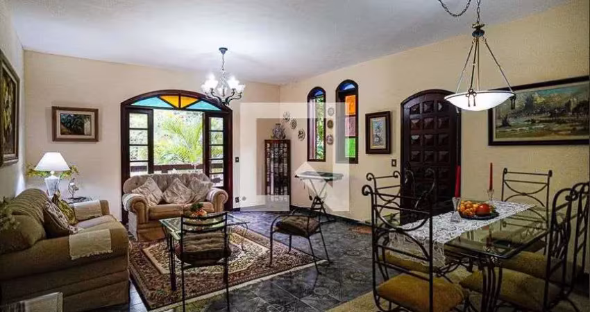 Casa para venda - vila progresso, 3 quartos,  600 m² - niterói