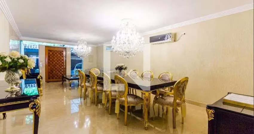 Casa para venda - moema, 3 quartos,  247 m² - são paulo