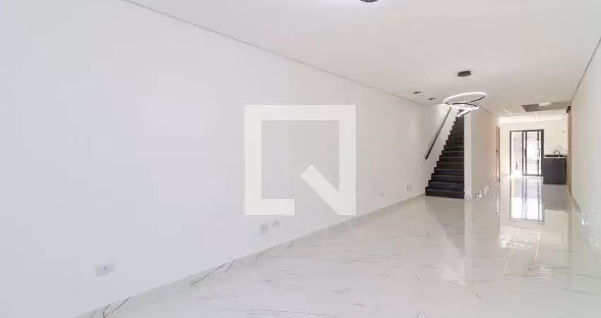 Casa com 3 quartos à venda na Rua Monsenhor Emílio Teixeira, Vila Ré, São Paulo