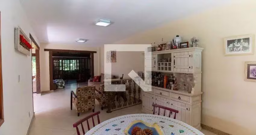 Casa / sobrado em condomínio para venda - maria paula, 4 quartos,  310 m² - niterói