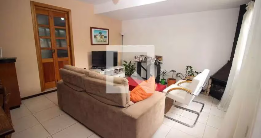 Casa para venda - camaquã, 4 quartos,  198 m² - porto alegre