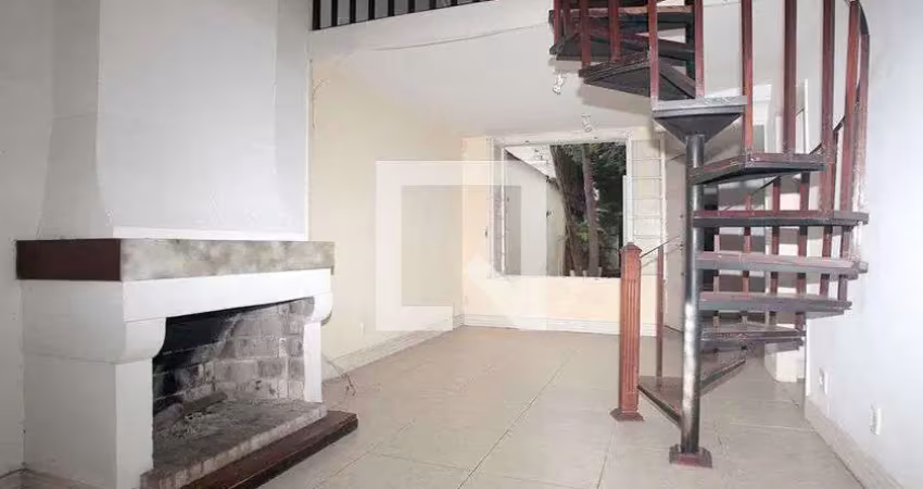Casa para venda - floresta, 3 quartos,  250 m² - porto alegre