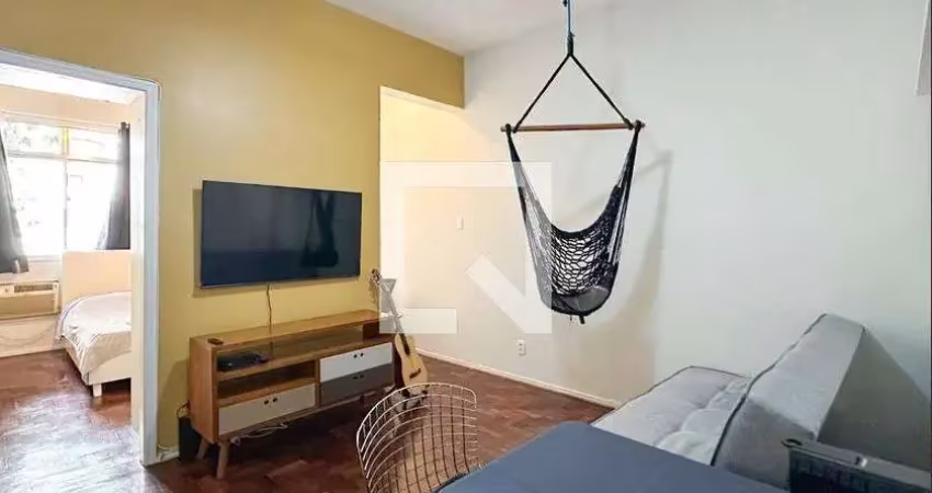 Apartamento para venda - leme, 1 quarto,  40 m² - rio de janeiro