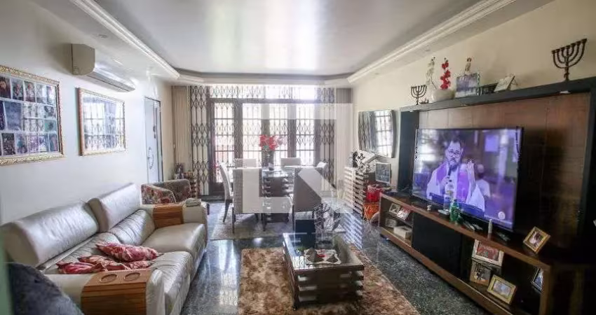 Casa para venda - pechincha, 5 quartos,  600 m² - rio de janeiro